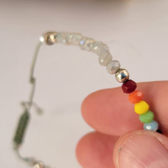 Vintage rainbow beaded bracelet adjustable cord boho 2000s pride style - Picture 3 of 10